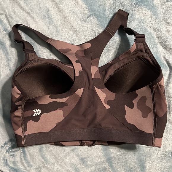 All In Motion Sports Bra - Picture 2 of 3